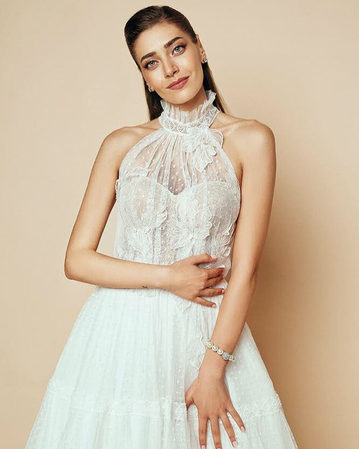 Öznur Serçeler