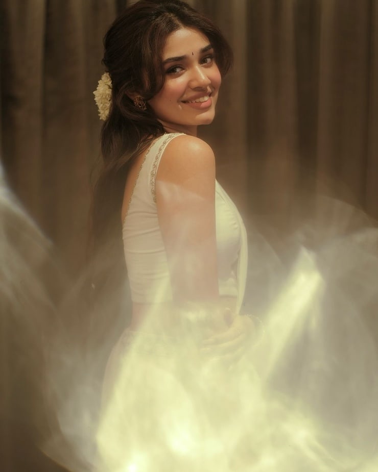 Krithi Shetty Krithi Shetty