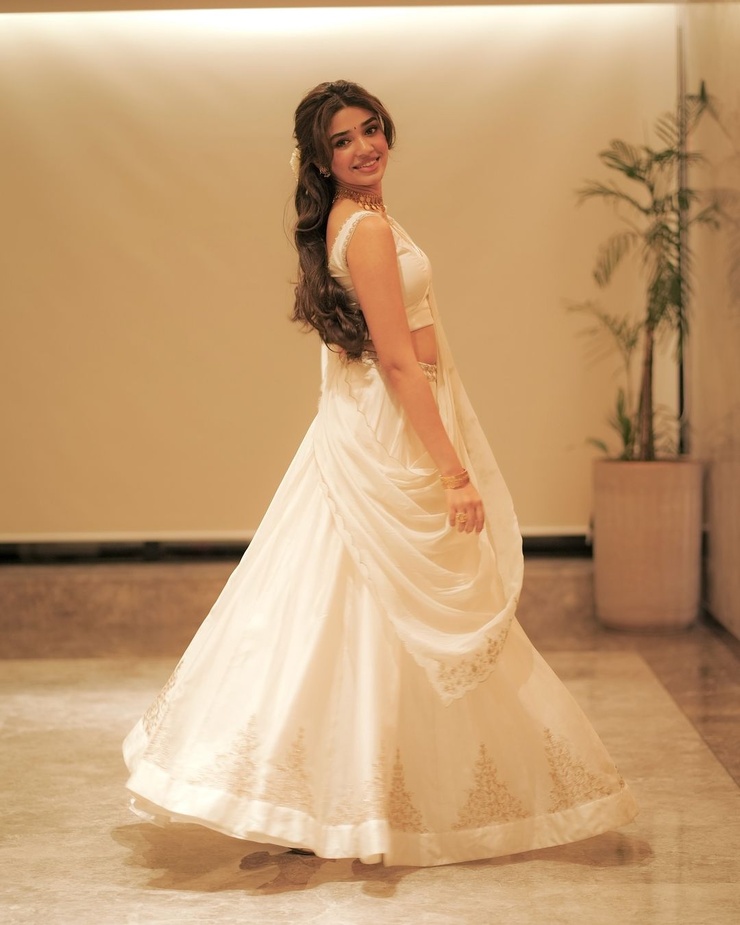 Krithi Shetty Krithi Shetty