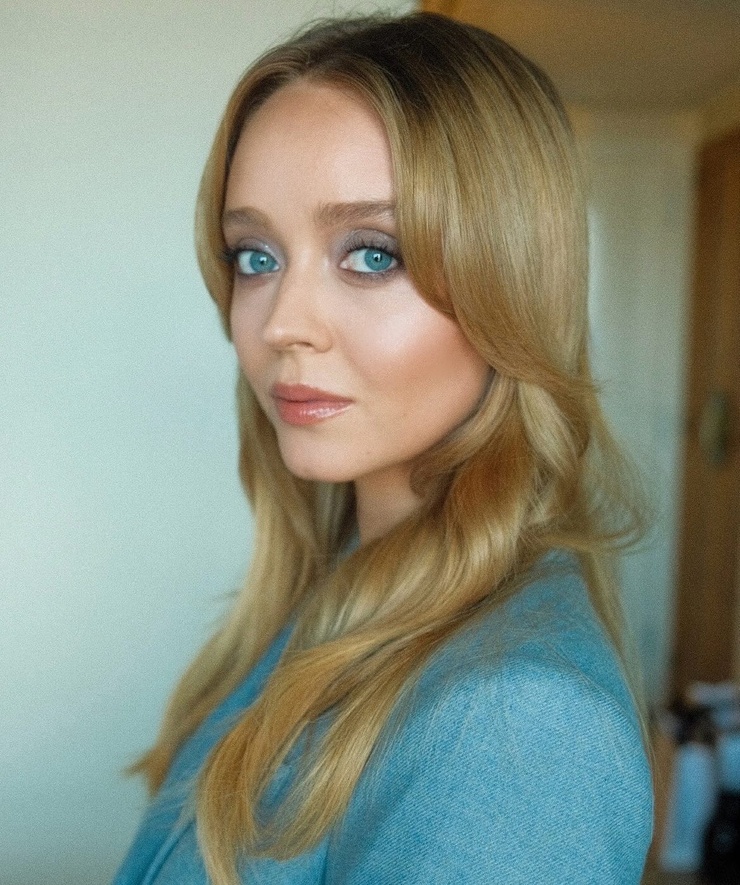 Madeleine Arthur