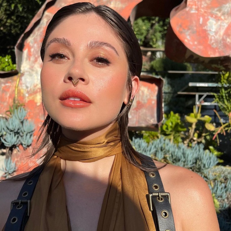 Chloe Van Landschoot