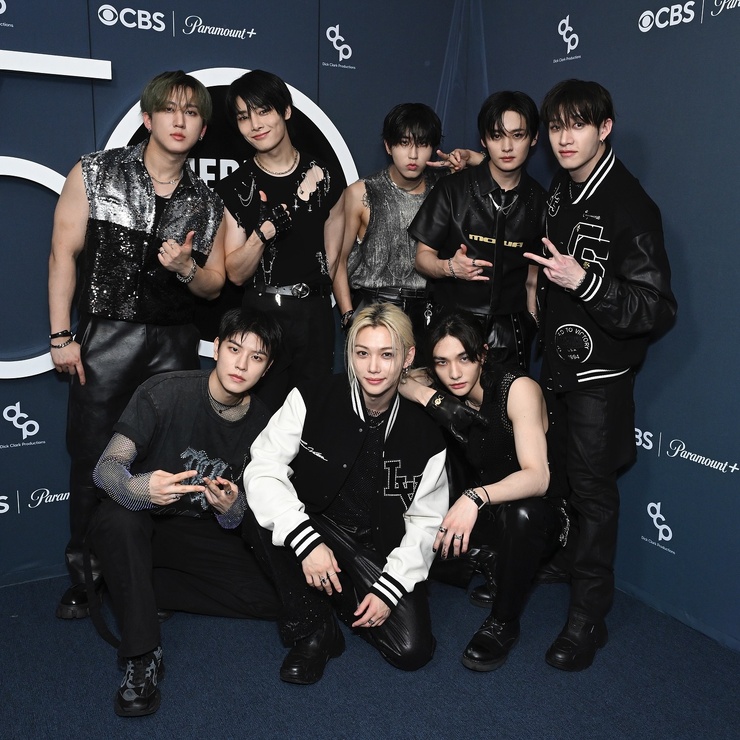 Stray Kids