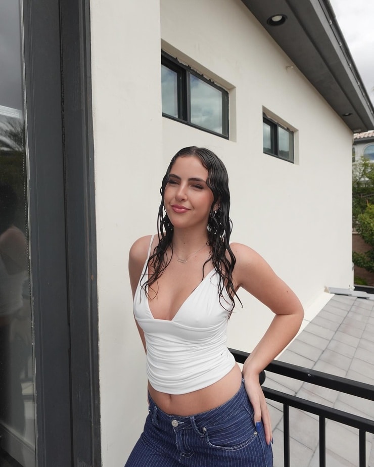 Lexy Kolker Lexy Kolker