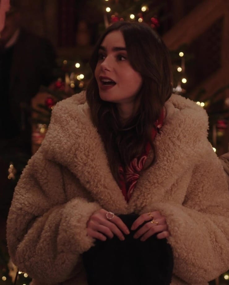 Lily Collins
