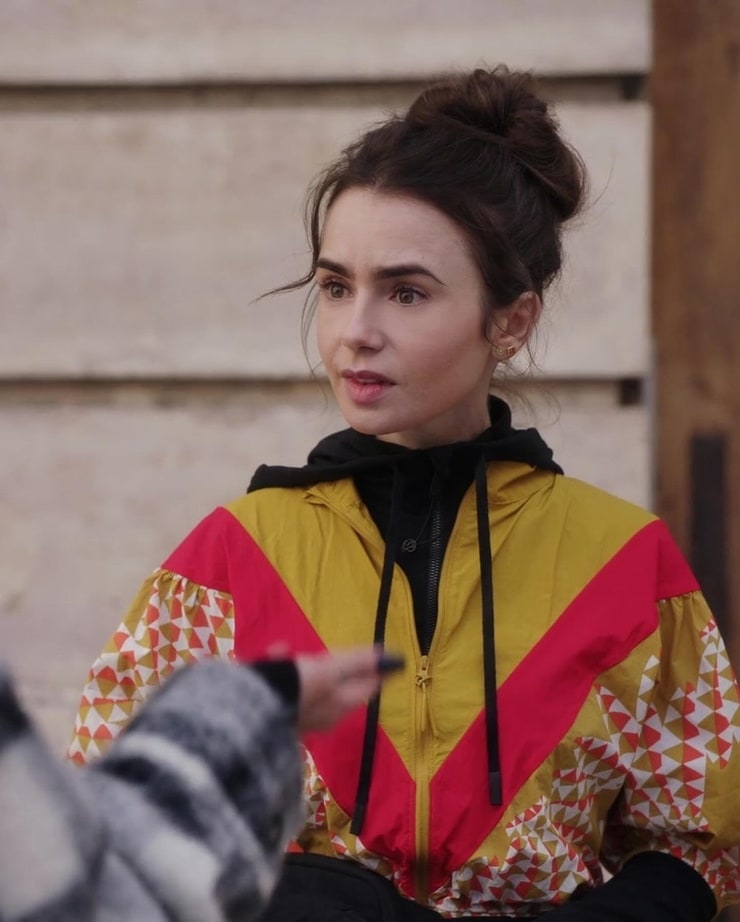Lily Collins