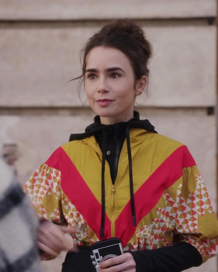 Lily Collins
