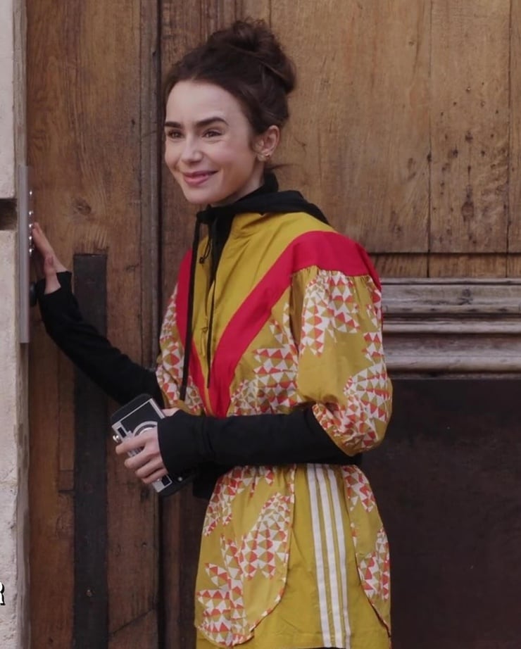 Lily Collins