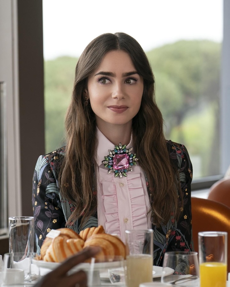 Lily Collins