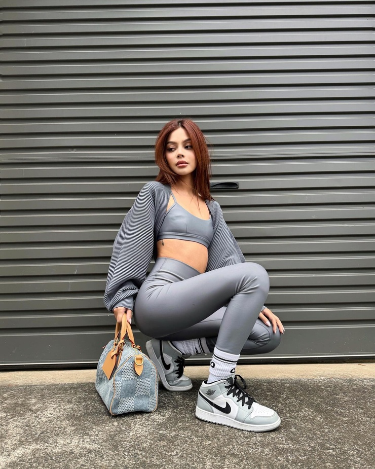 Lily Maymac