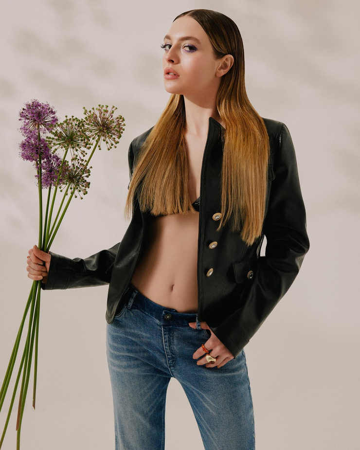 Melis Sezen