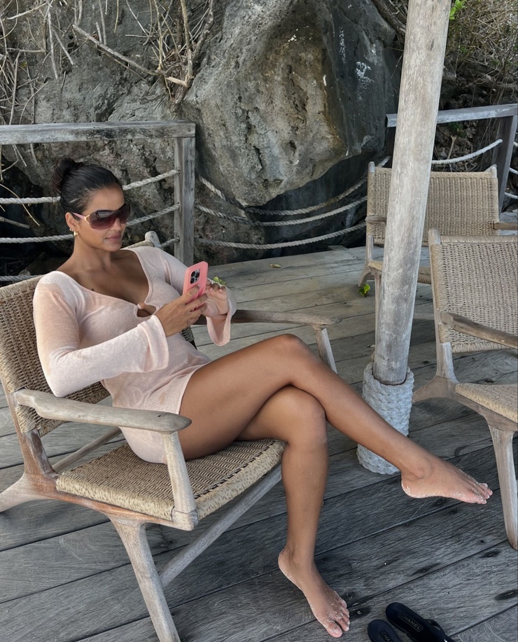 Júlia Muniz Júlia Muniz