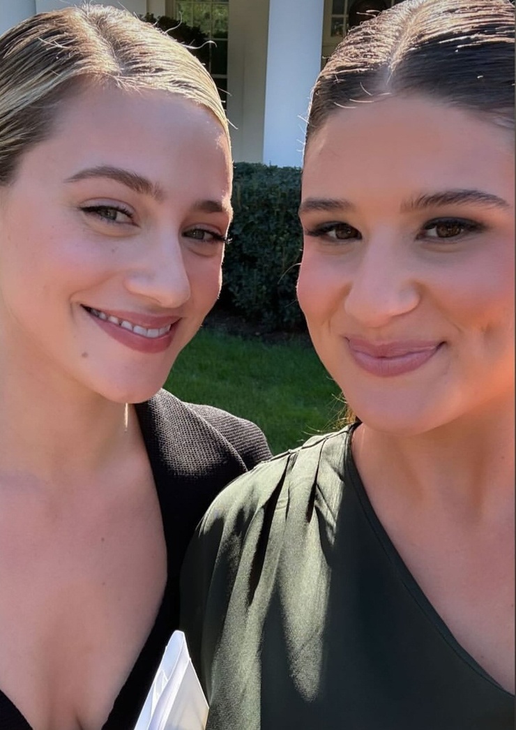 Lili Reinhart