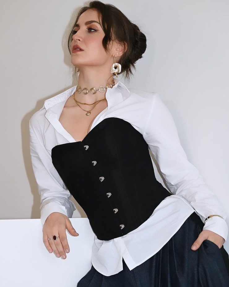 Elli Avram