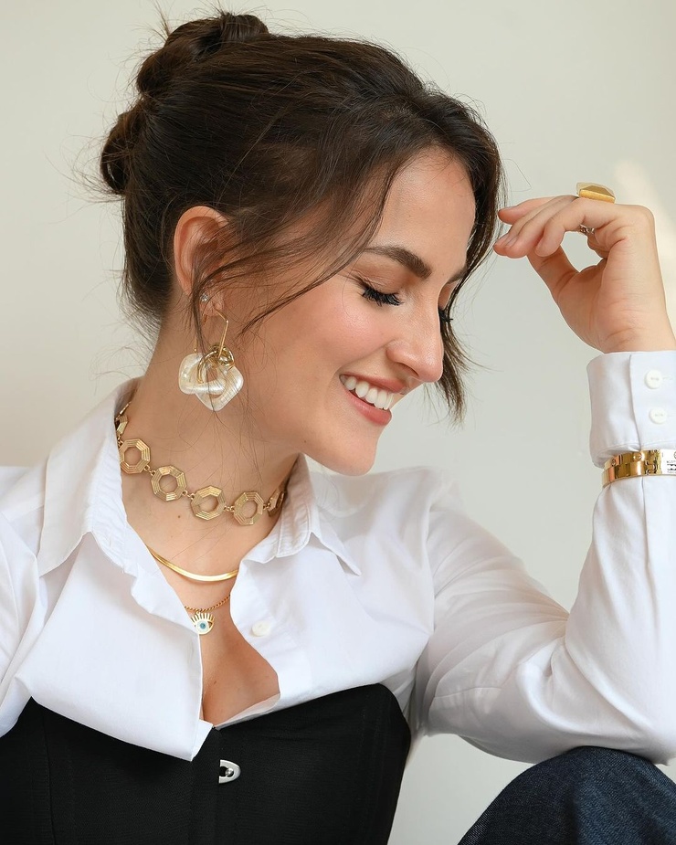 Elli Avram