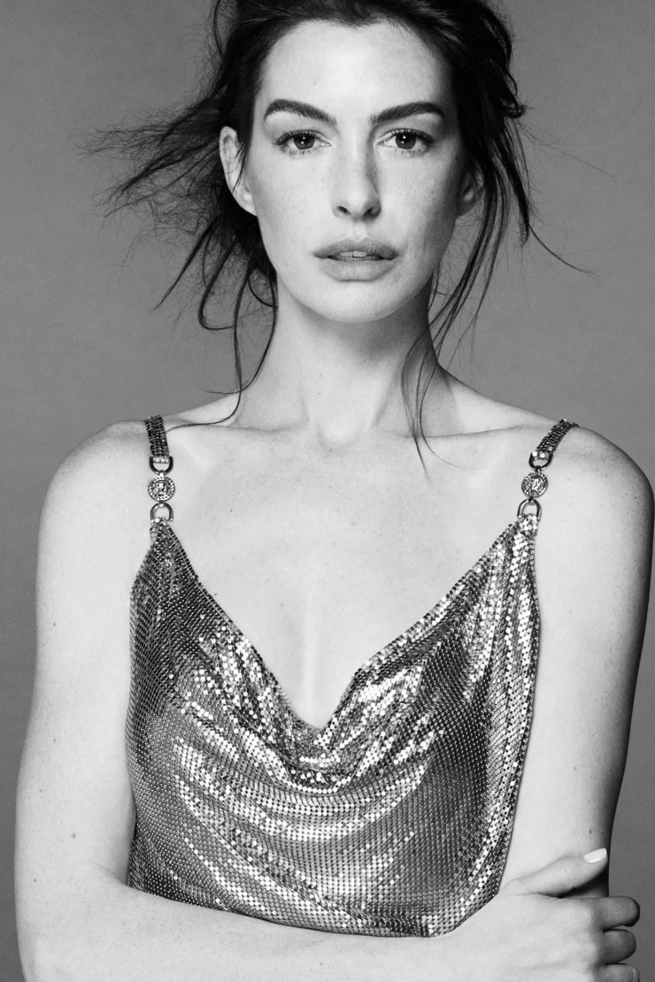 Anne Hathaway