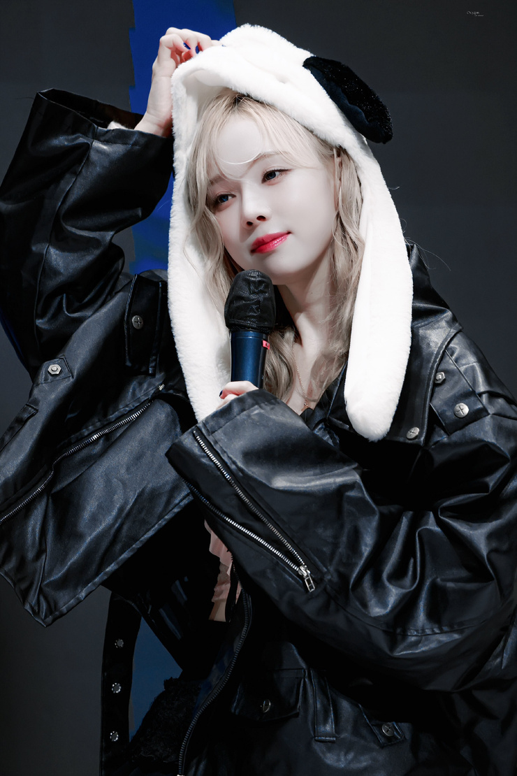 Min-Jeong Kim
