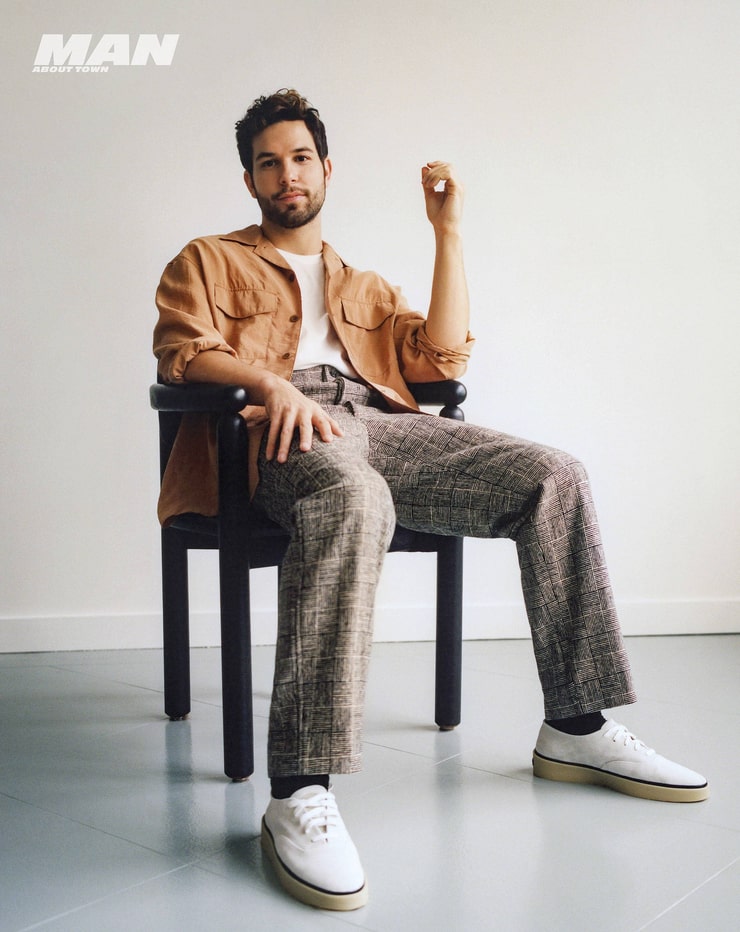 Skylar Astin