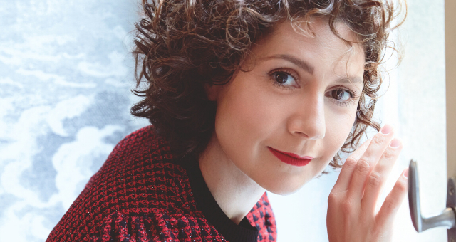 Martha Issová Martha Issová