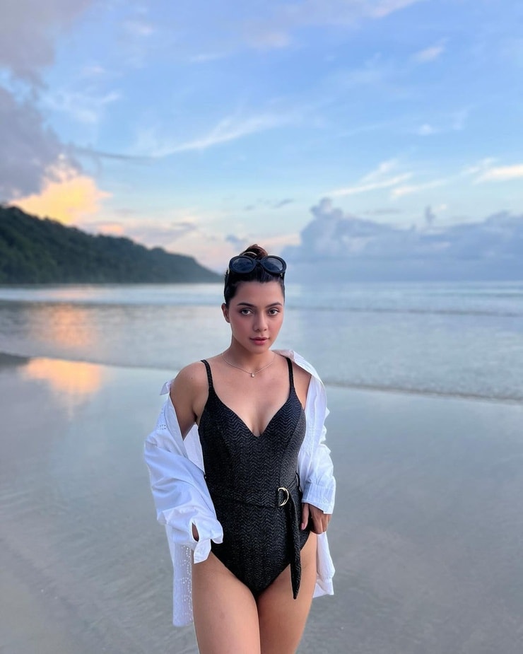 Ruhi Singh Ruhi Singh