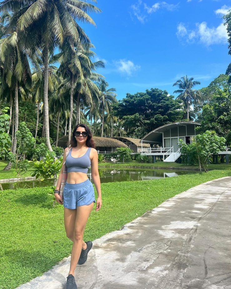Ruhi Singh Ruhi Singh