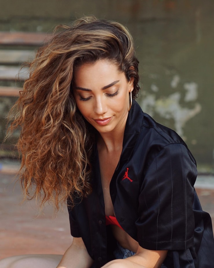 Özge Özacar