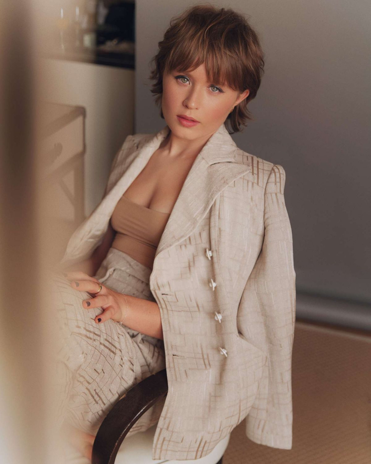 Eliza Scanlen Eliza Scanlen