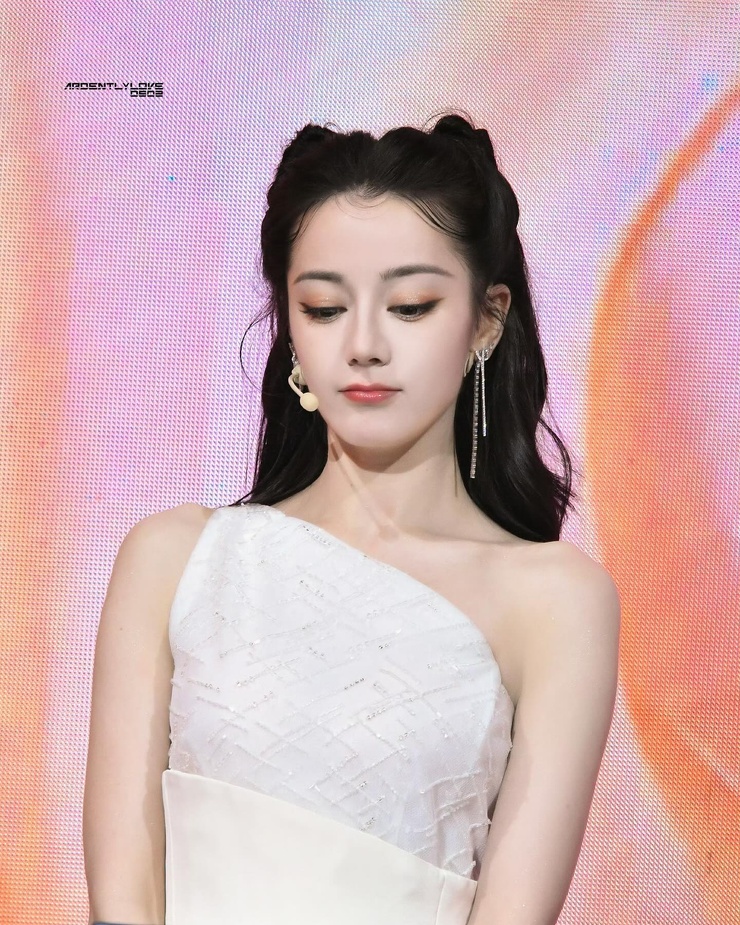 Dilraba Dilmurat