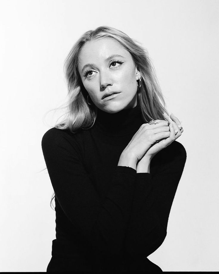 Maika Monroe Maika Monroe