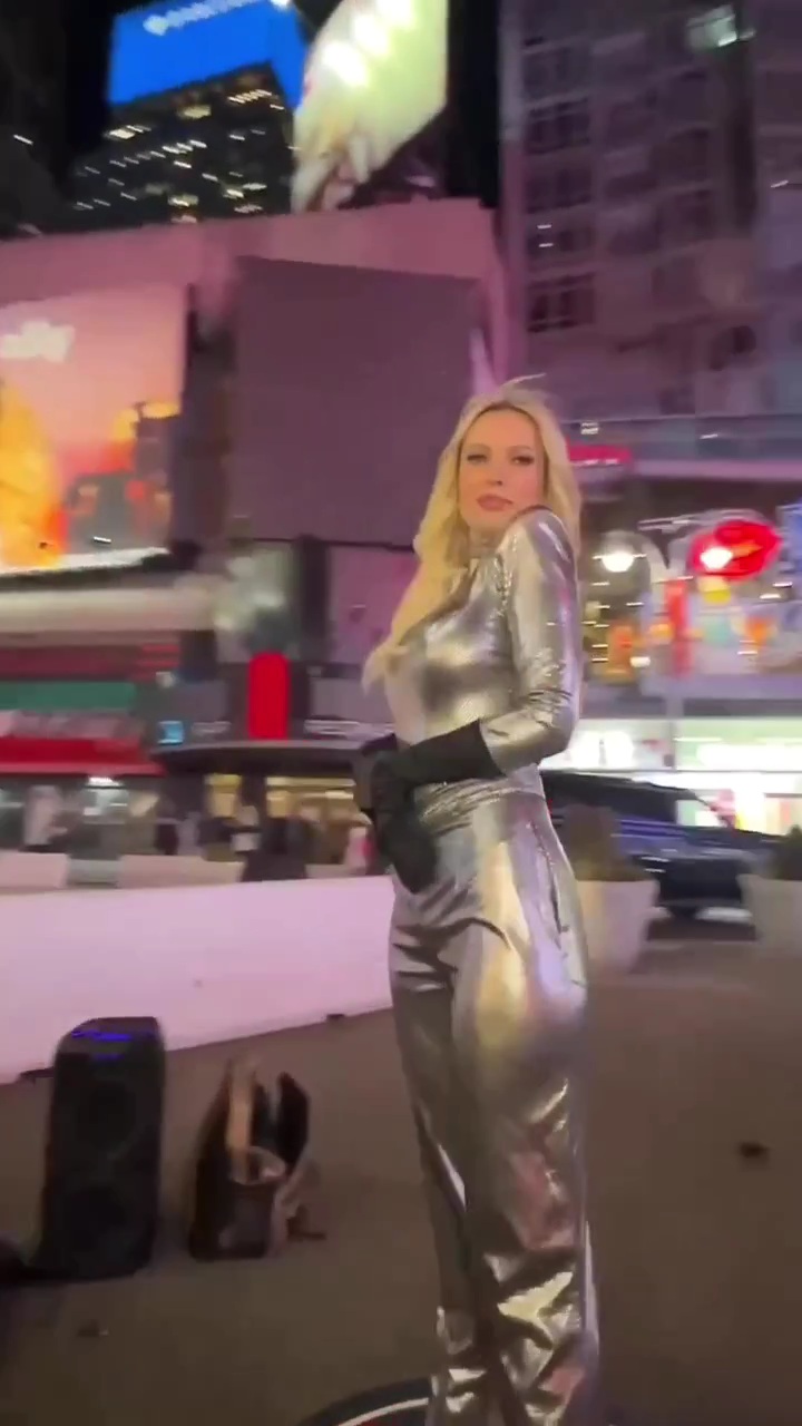 Kat Nova