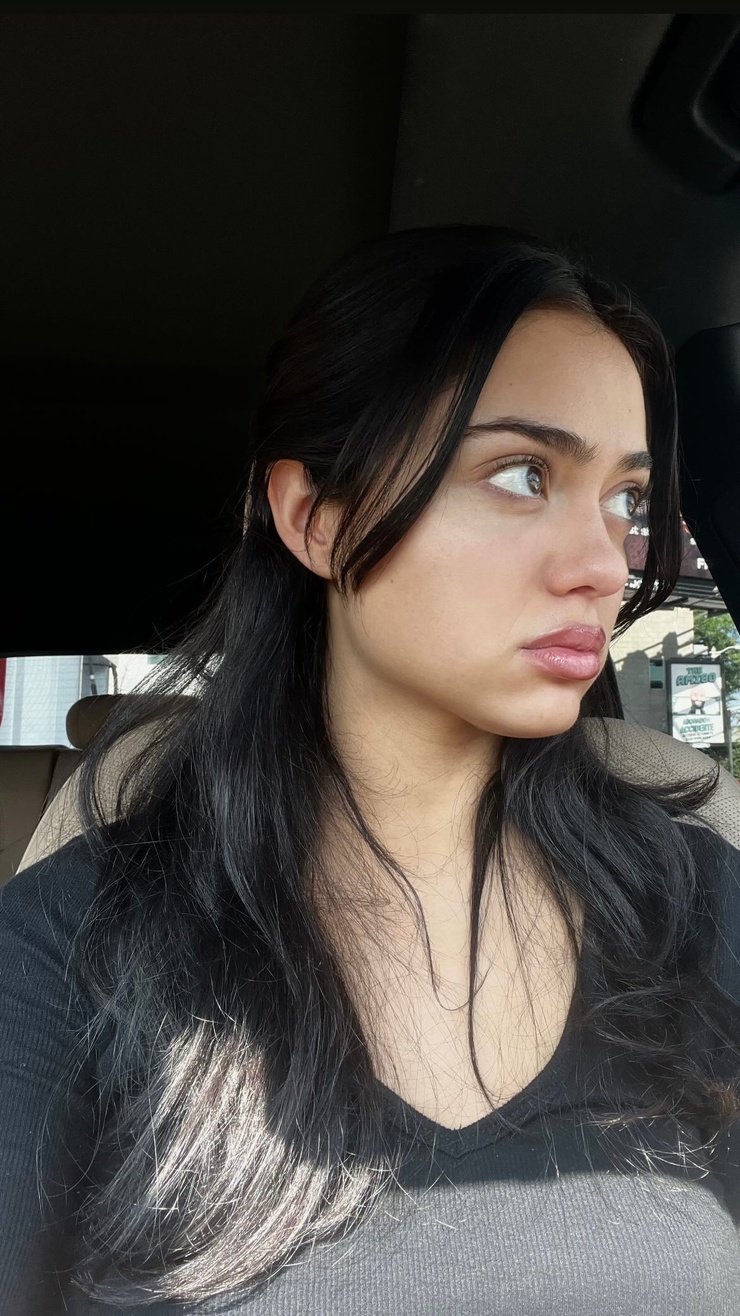 Nailea Devora
