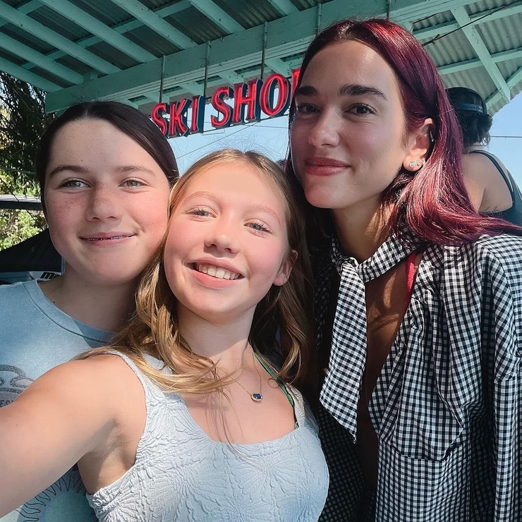 Dua Lipa