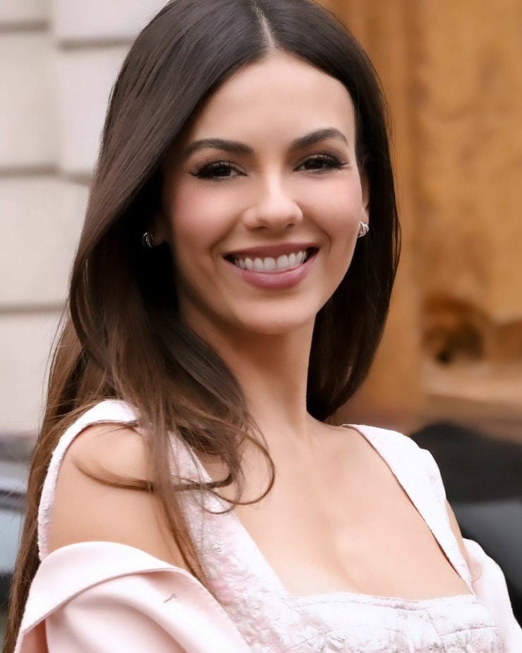 Victoria Justice Victoria Justice