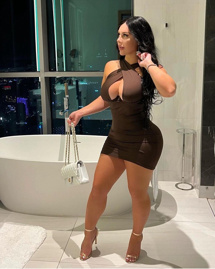 Louise Ella