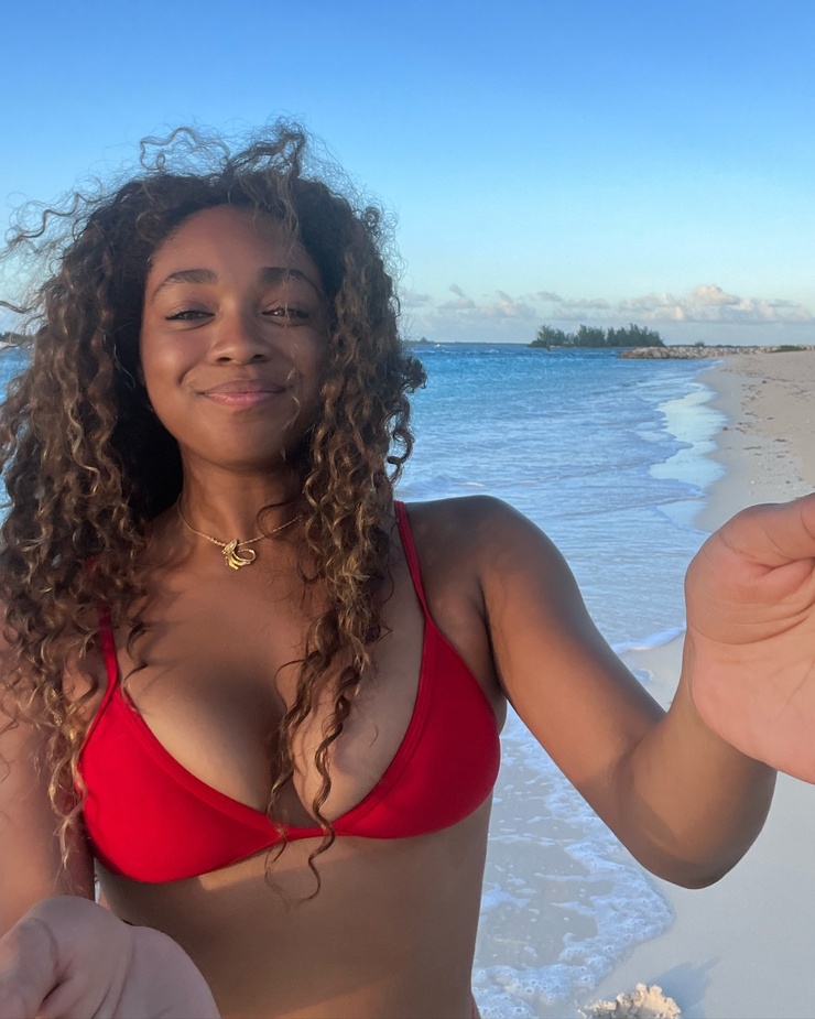 Simone Joy Jones