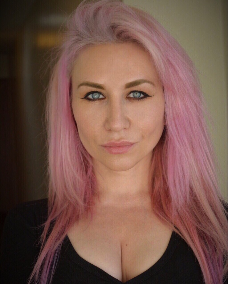 Elissa Dowling