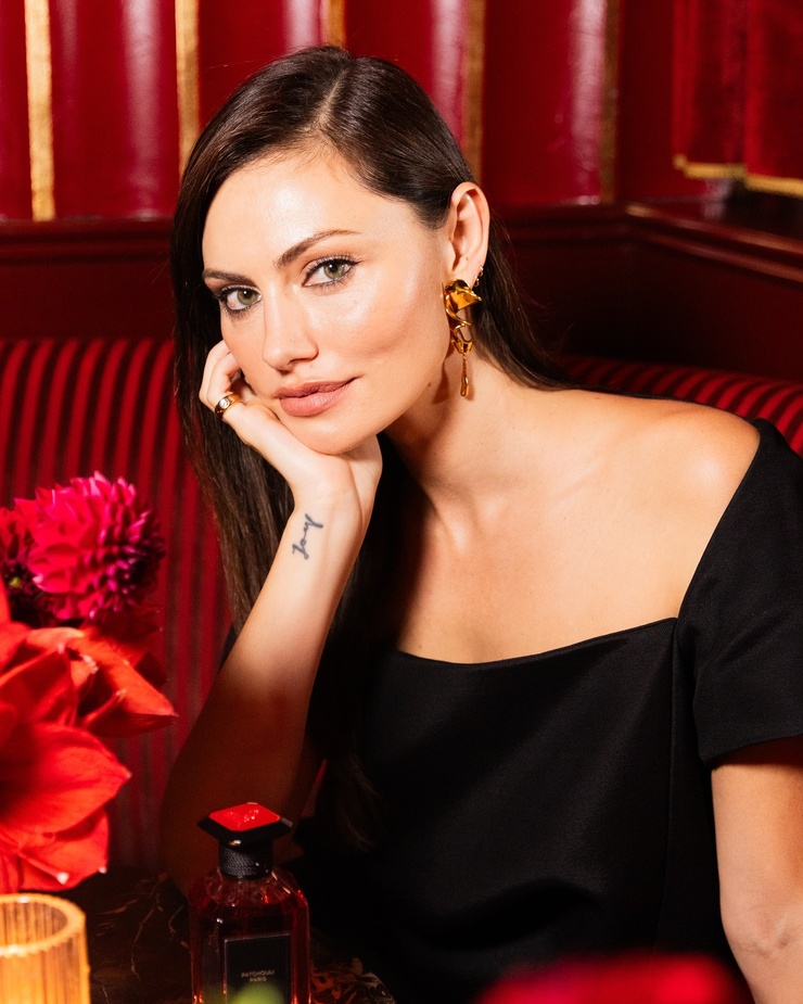 Phoebe Tonkin
