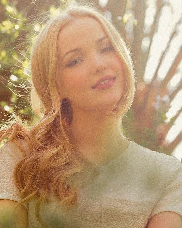 Dove Cameron Dove Cameron