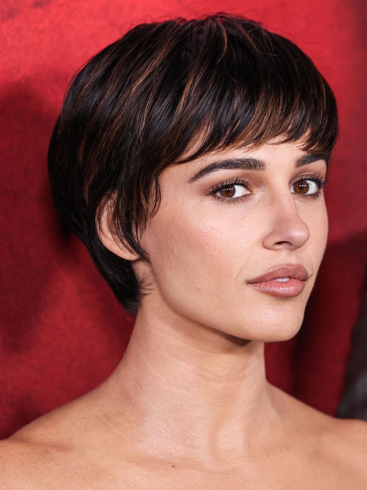 Naomi Scott Naomi Scott