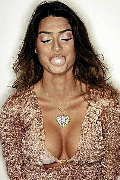 Thaila ayala sexy