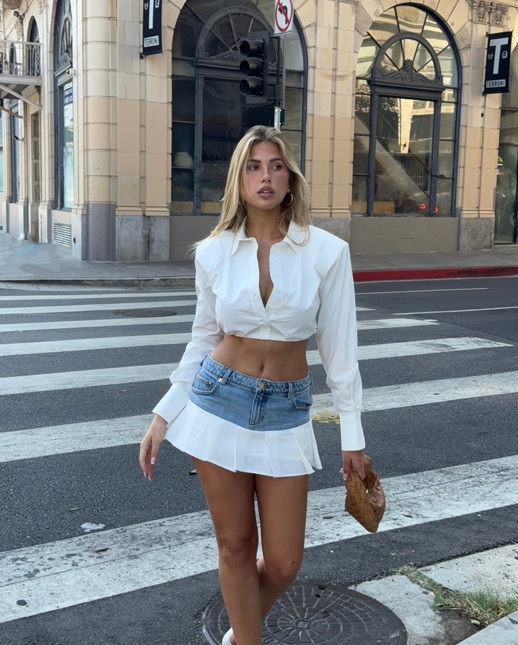 Kara Del Toro Kara Del Toro