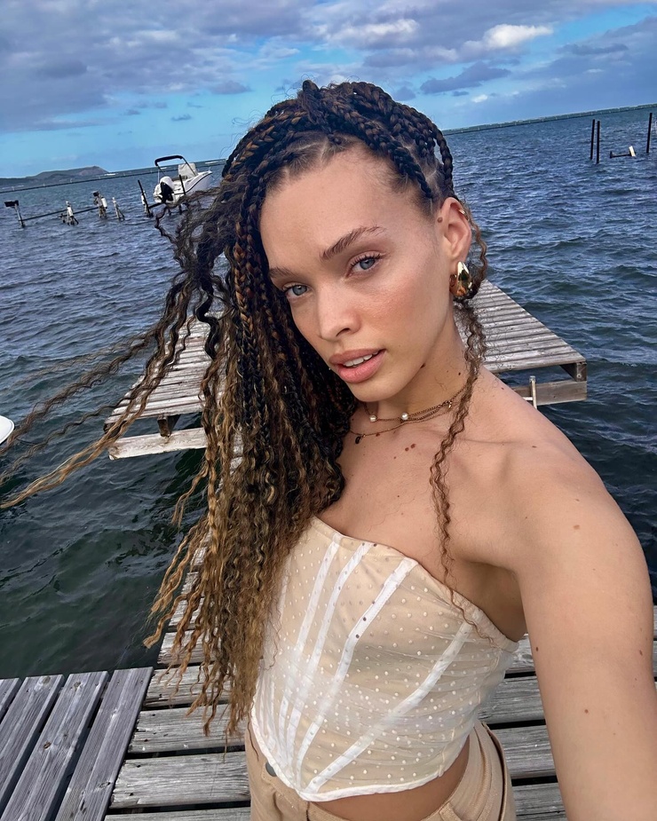 Aurelie Roux