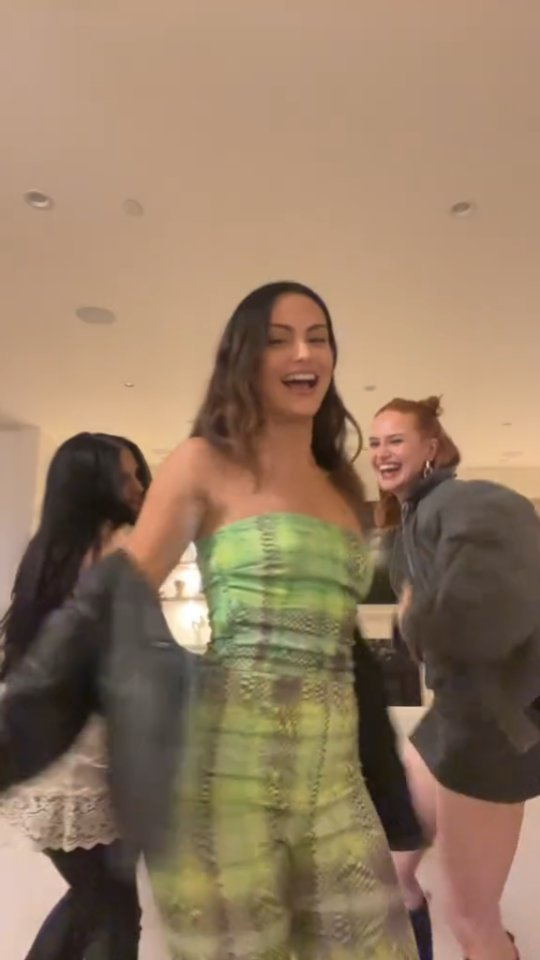 Camila Mendes