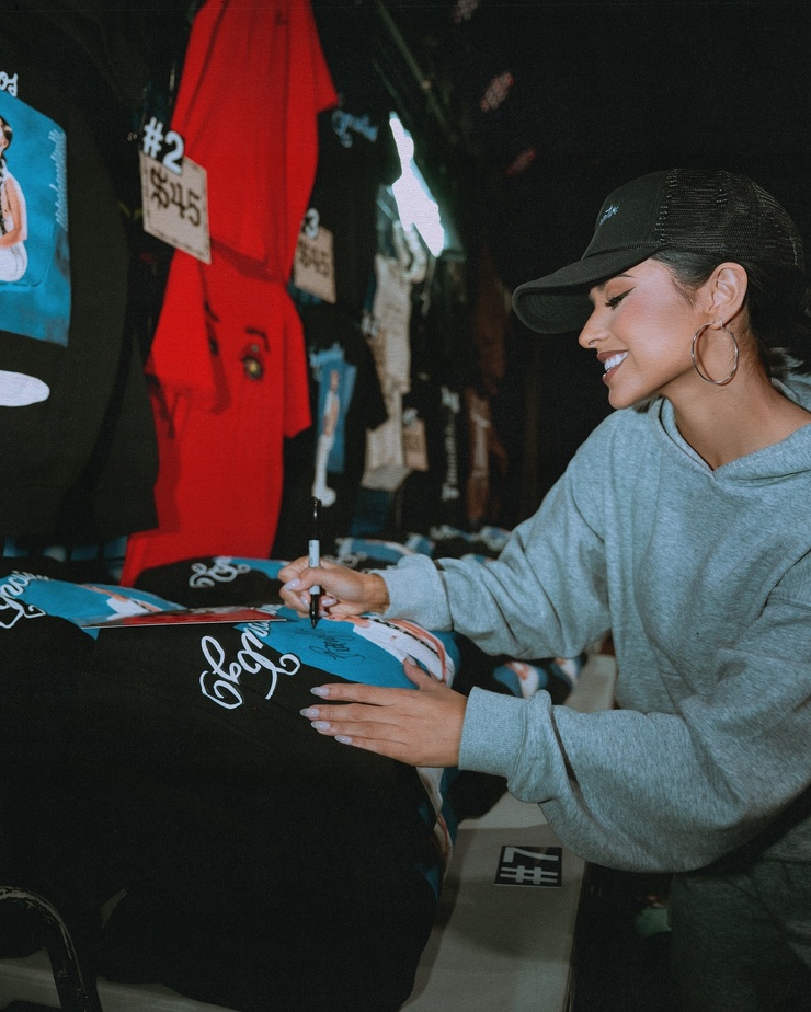 Becky G.
