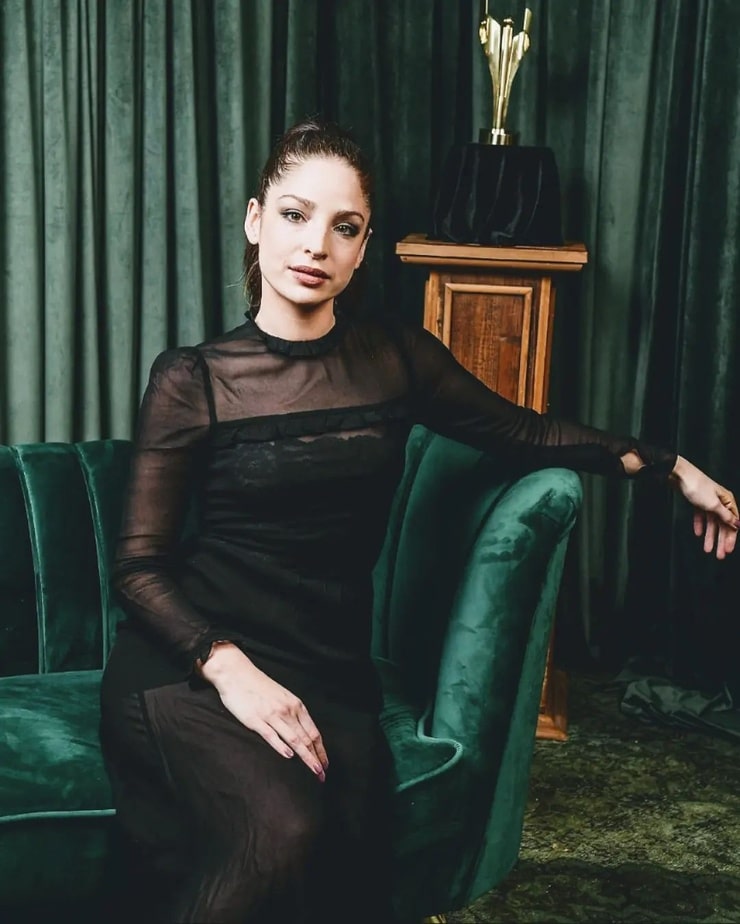 Anna Hopkins
