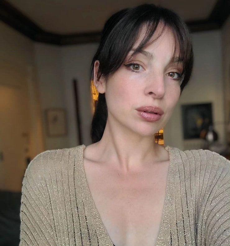 Anna Hopkins