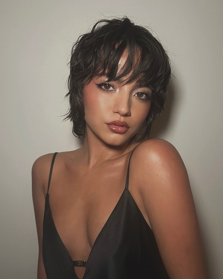 Isabela Moner Isabela Moner