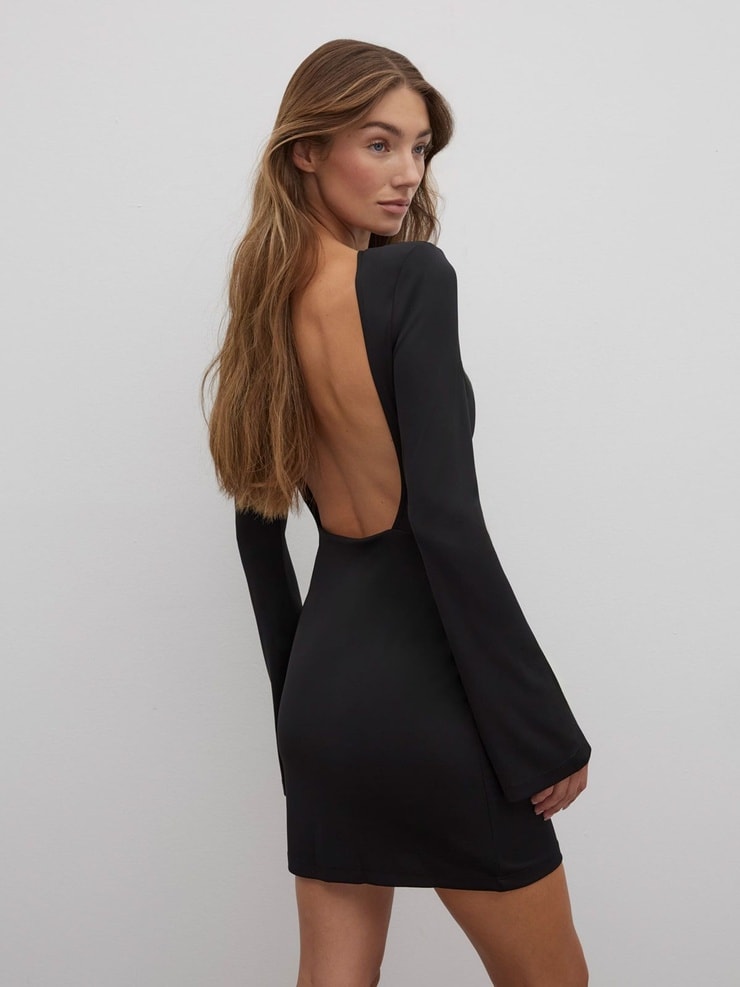 Lorena RAE