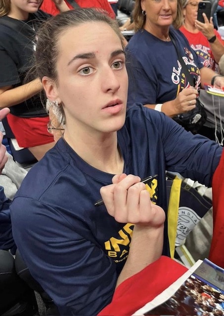 Caitlin Clark (ii)
