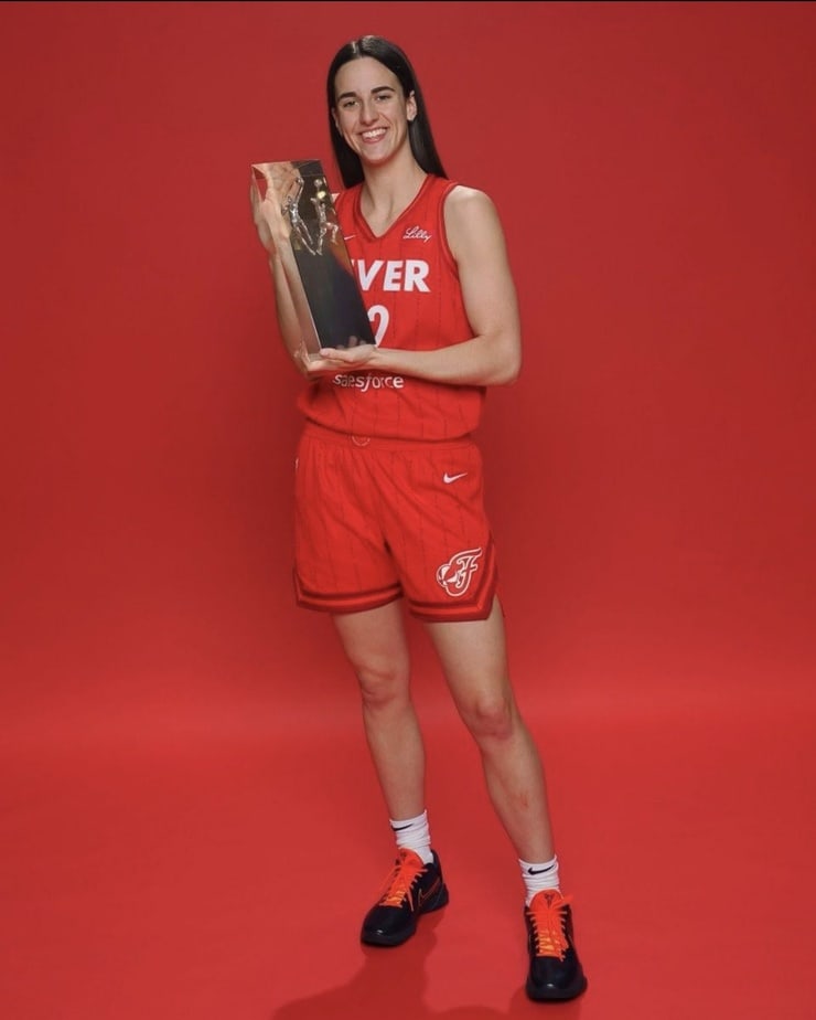 Caitlin Clark (ii)