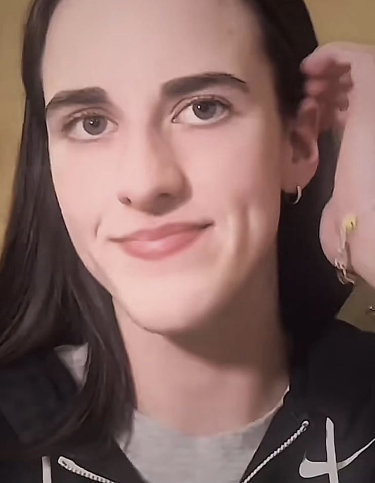 Caitlin Clark (ii)